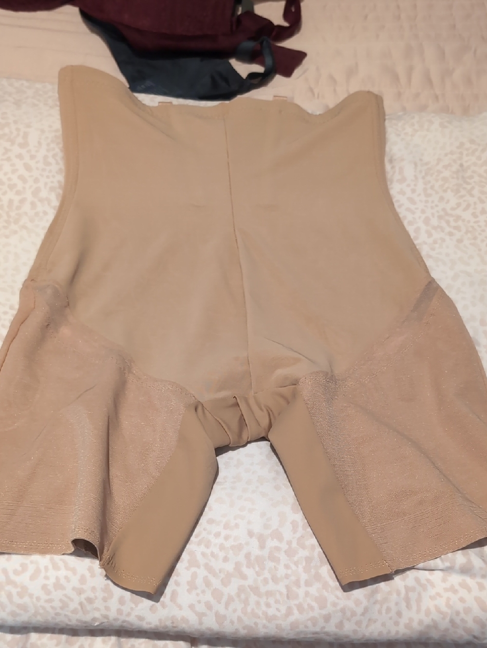 Bundle Of Honeylove Shapewear, L - Picture 12 of 12